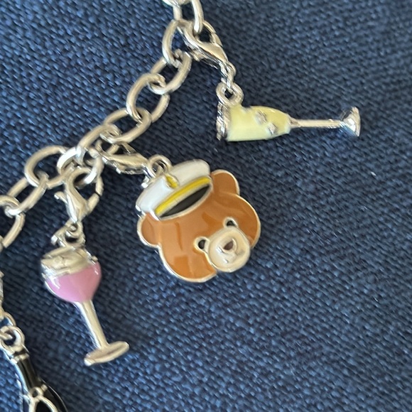 Lily Pulitzer charm bracelet with each charm clips individually interesting - Picture 16 of 17